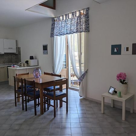 Mimi Sul Mare Apartamento Massa Lubrense Exterior foto